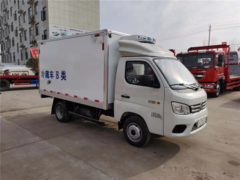 國六 福田3.1米藥品運(yùn)輸冷藏車